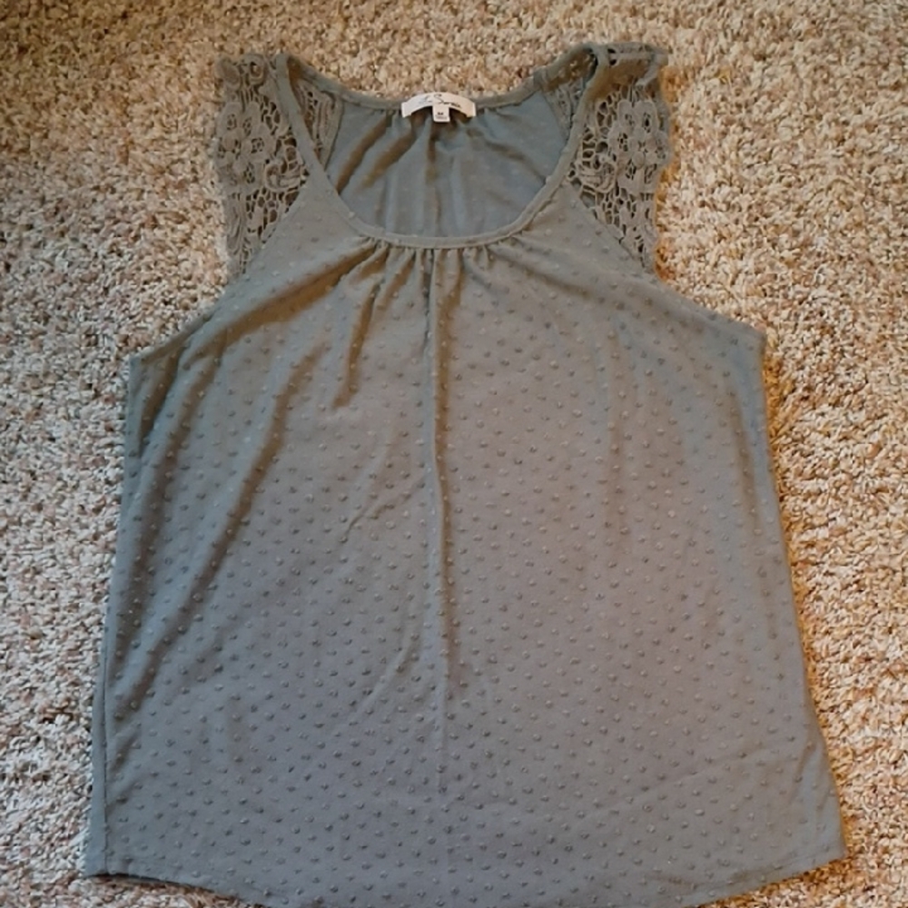 Chic Lace Sleeve Tank Top in Gray